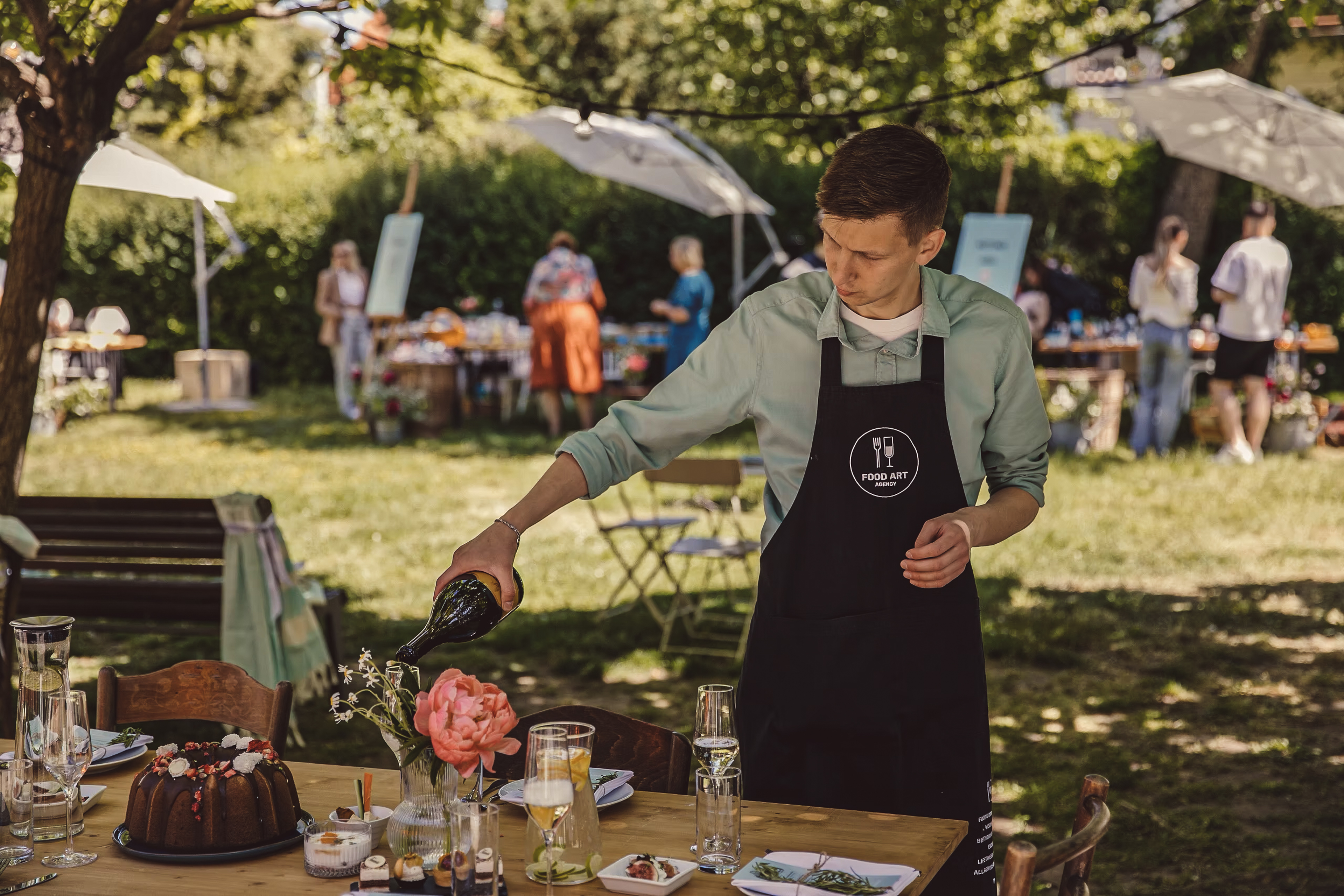 Zážitková gastronomie: Nová dimenze cateringu v Praze