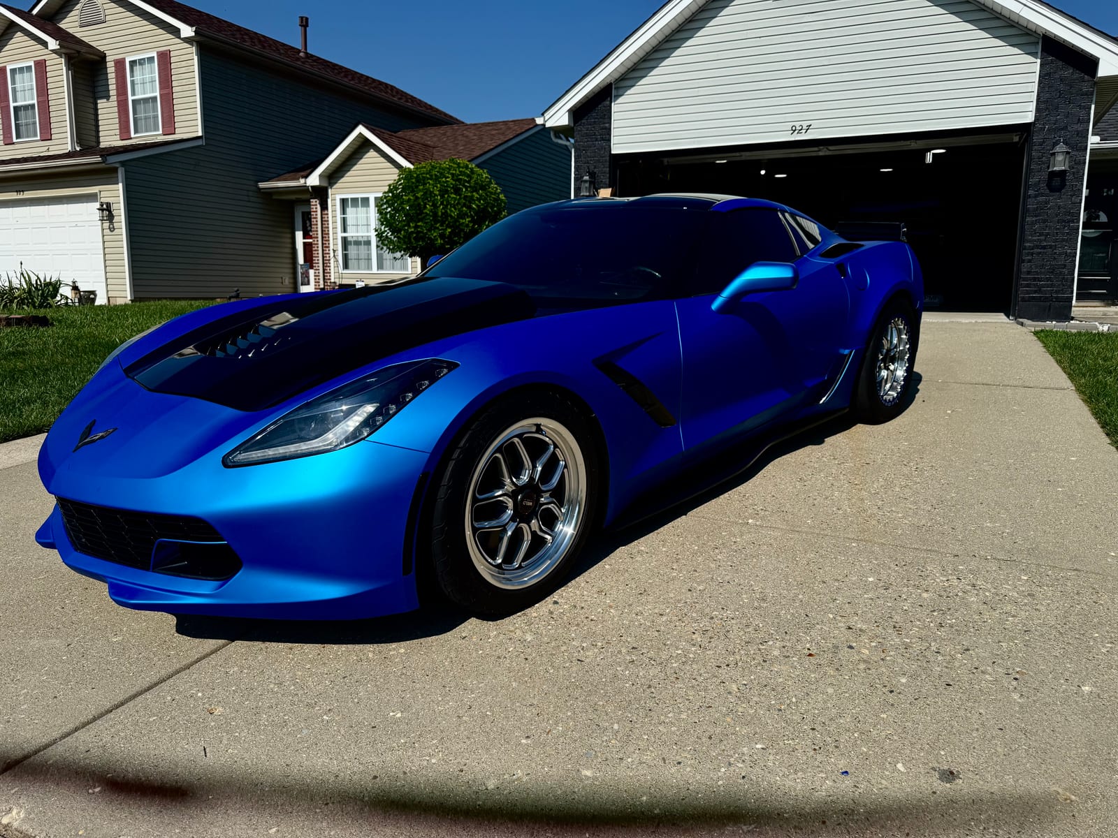Blue Corvette C7