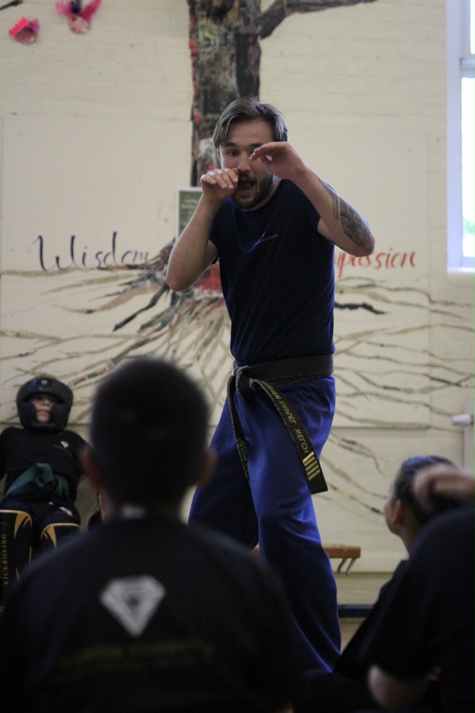 Full class — Sam teaching technique