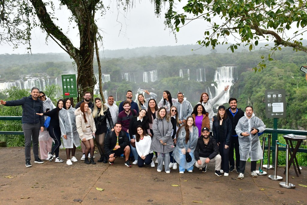 Por que viajar em grupo é a melhor decisão que você pode tomar