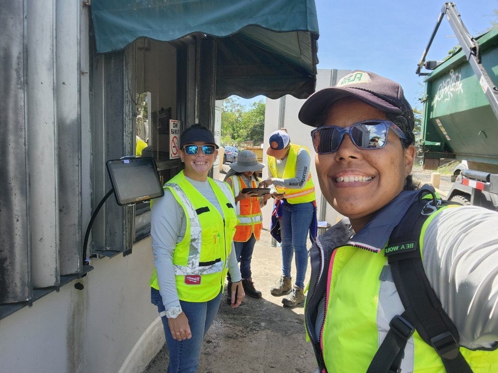 Inspection with monitoring equipment at station