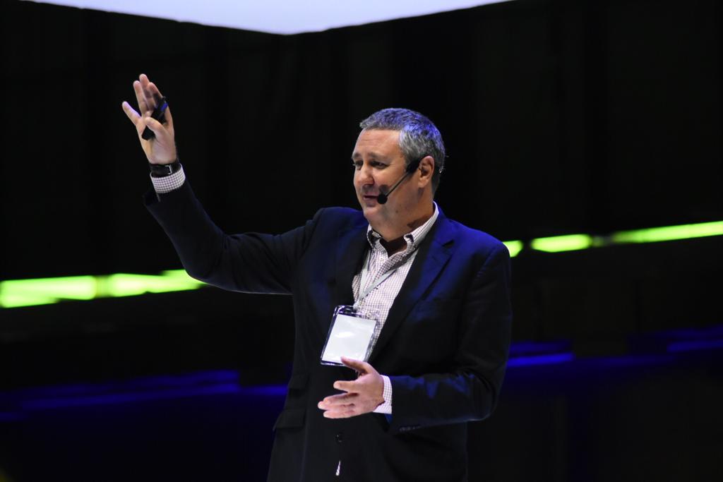 Raul Castro on stage during ComGob 2019