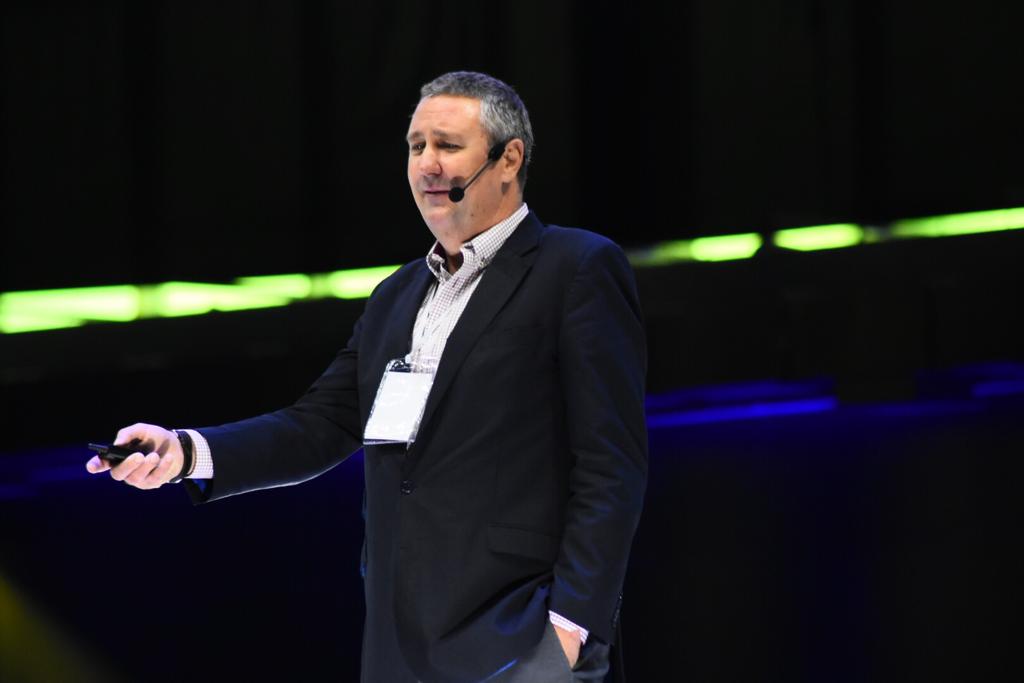 Raul Castro speaking at Logtrust 2017