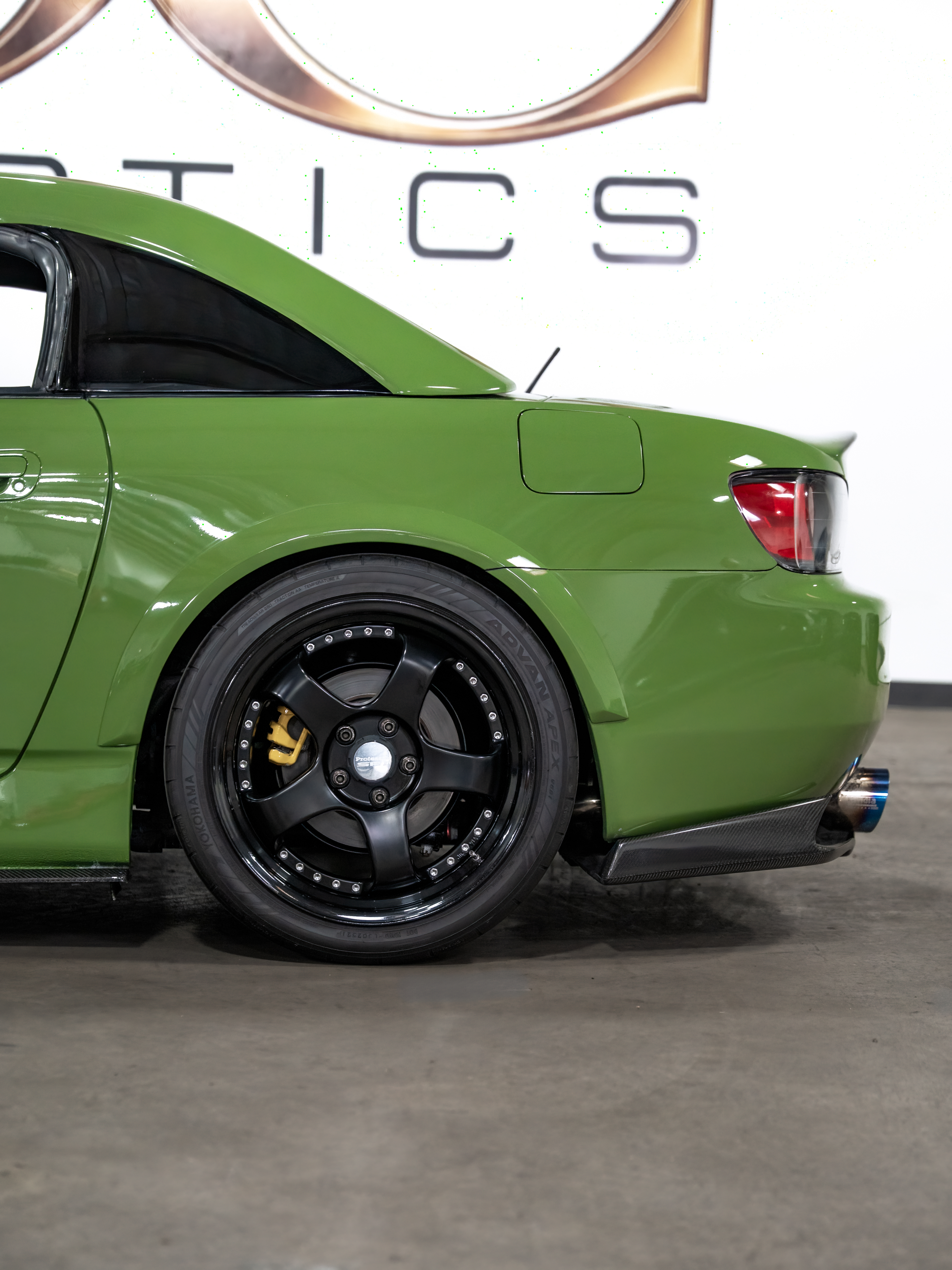Honda S2000 — photo 5 of 9
