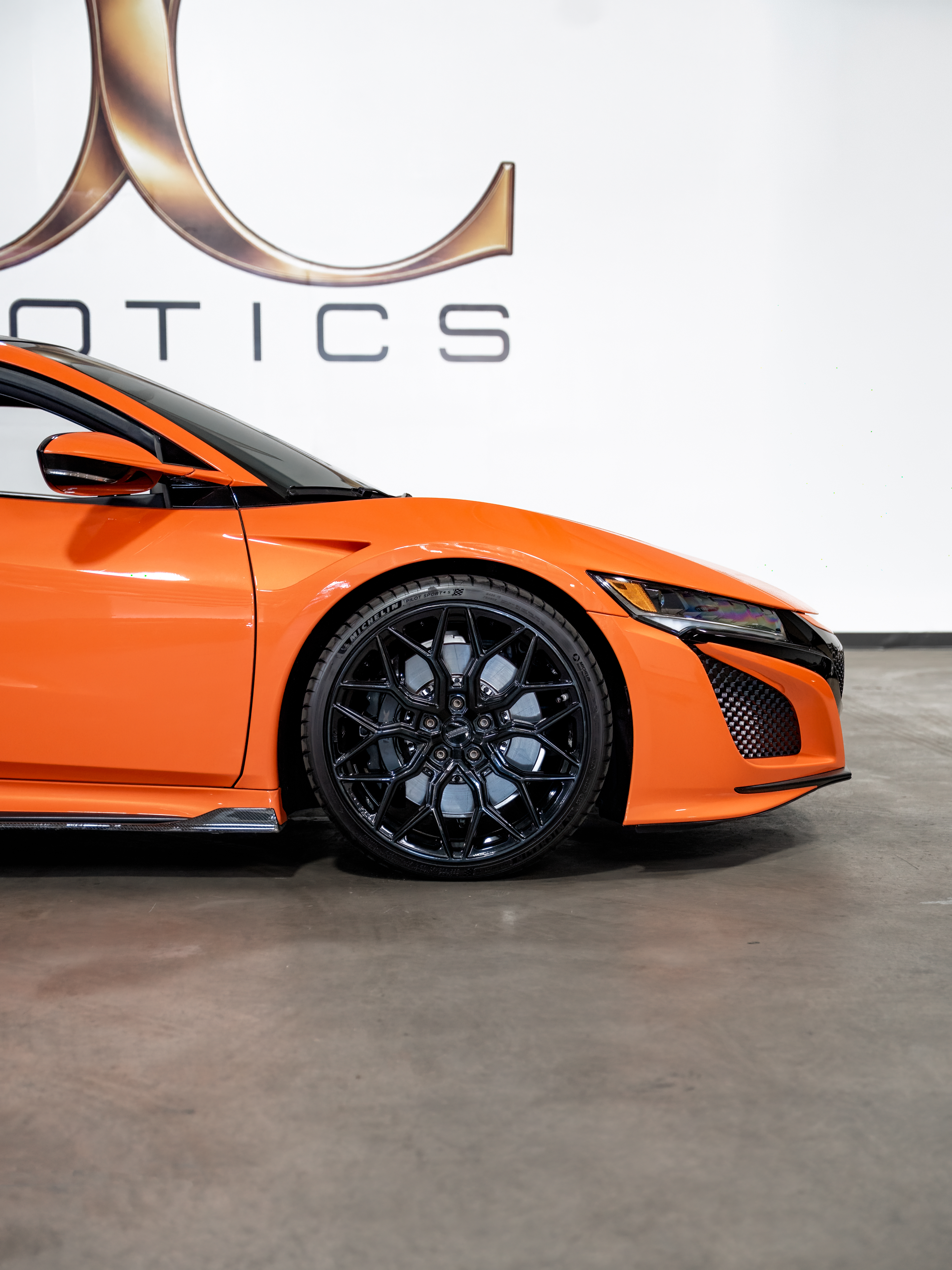 Acura NSX — photo 4 of 9