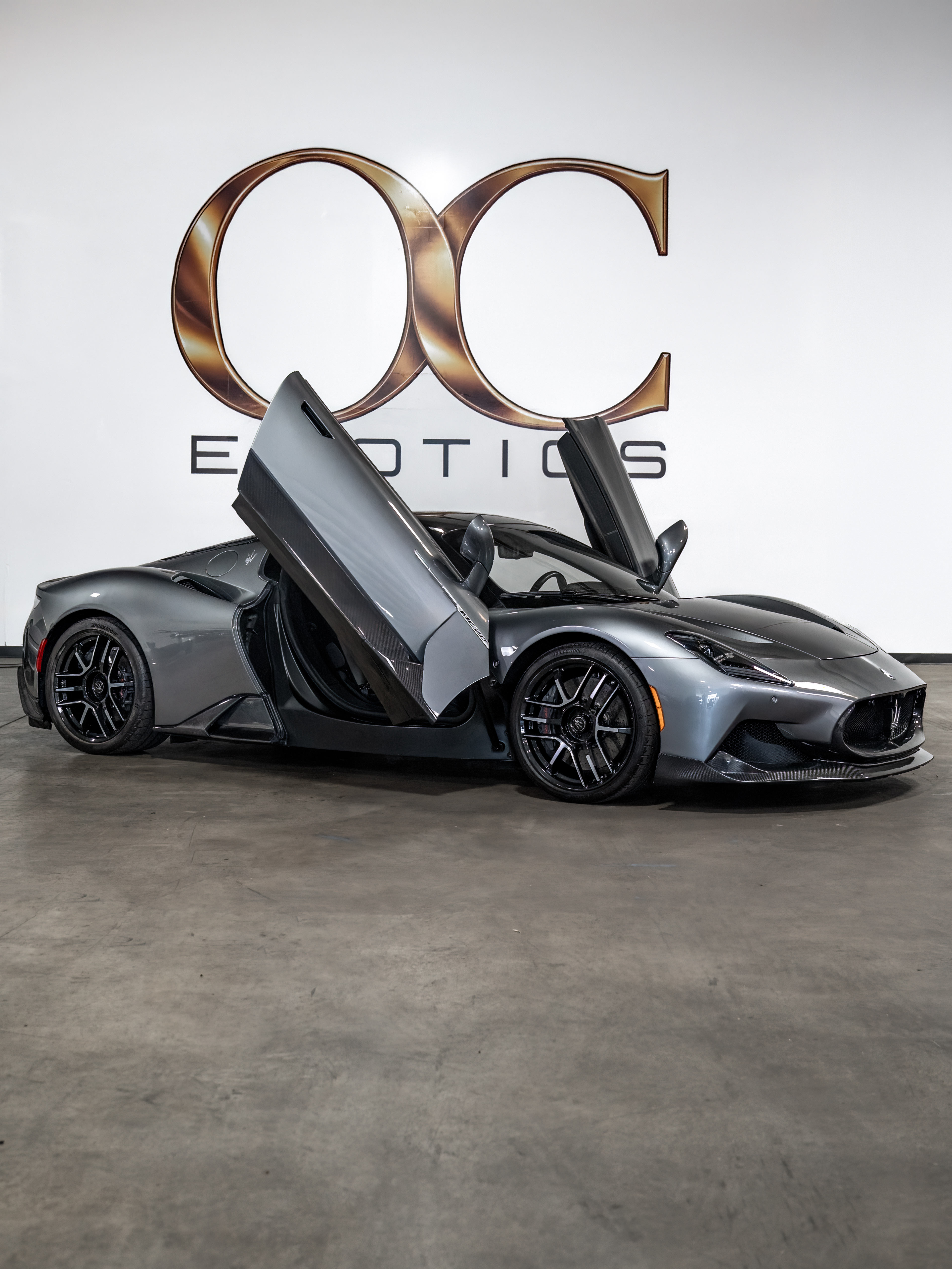 Maserati MC20 — photo 6 of 14