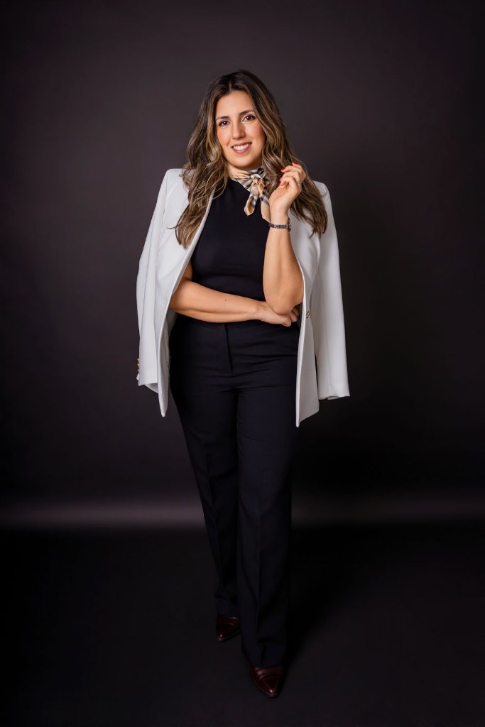 Mariana Neno — Real Estate Advisory