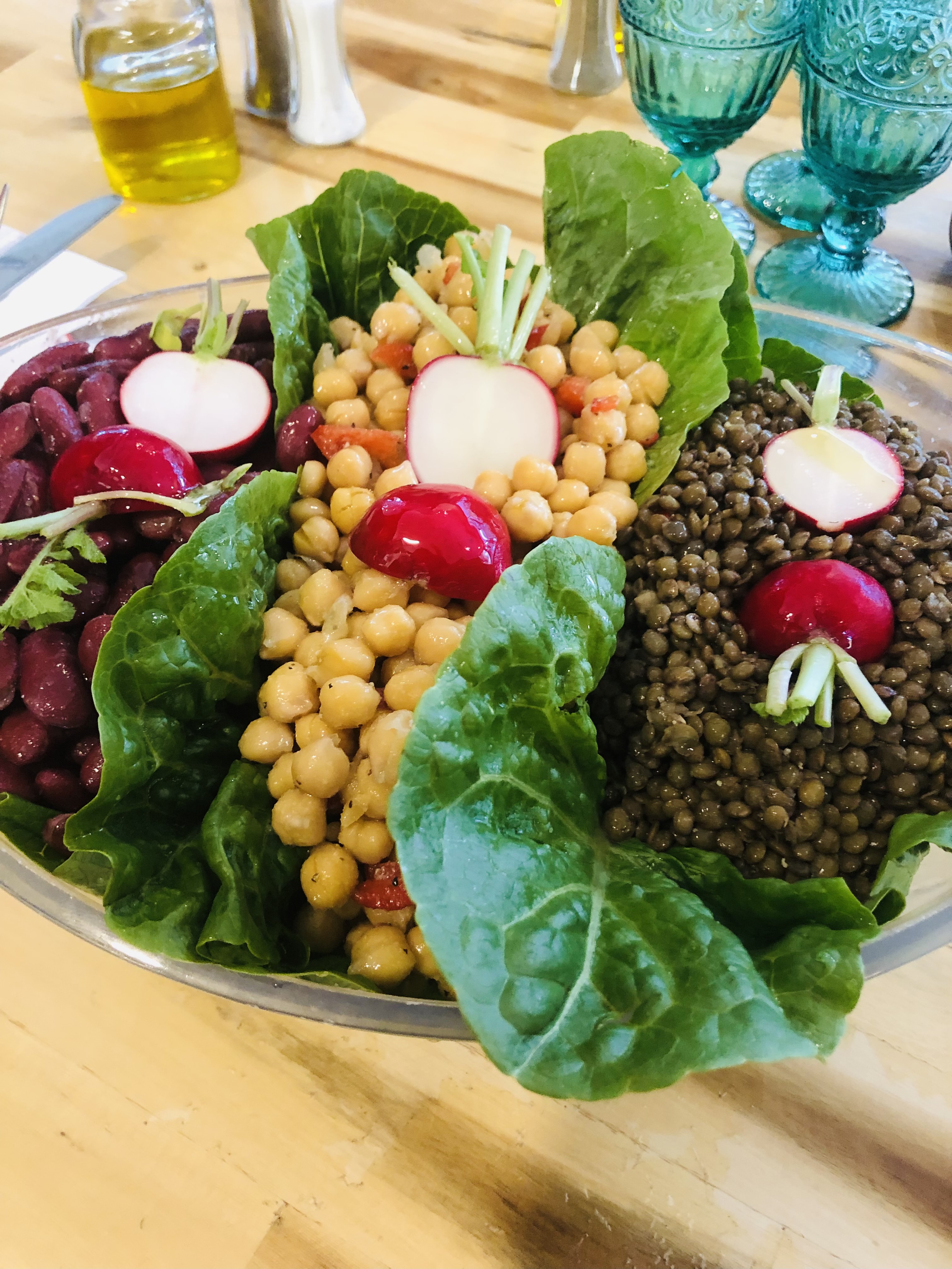 Mixed bean salad with kidney beans, chickpeas, lentils and radish
