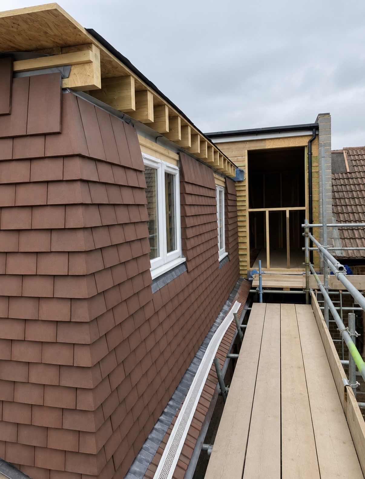 MANSARD ROOF EXTENSION - EXTENSIONS construction project
