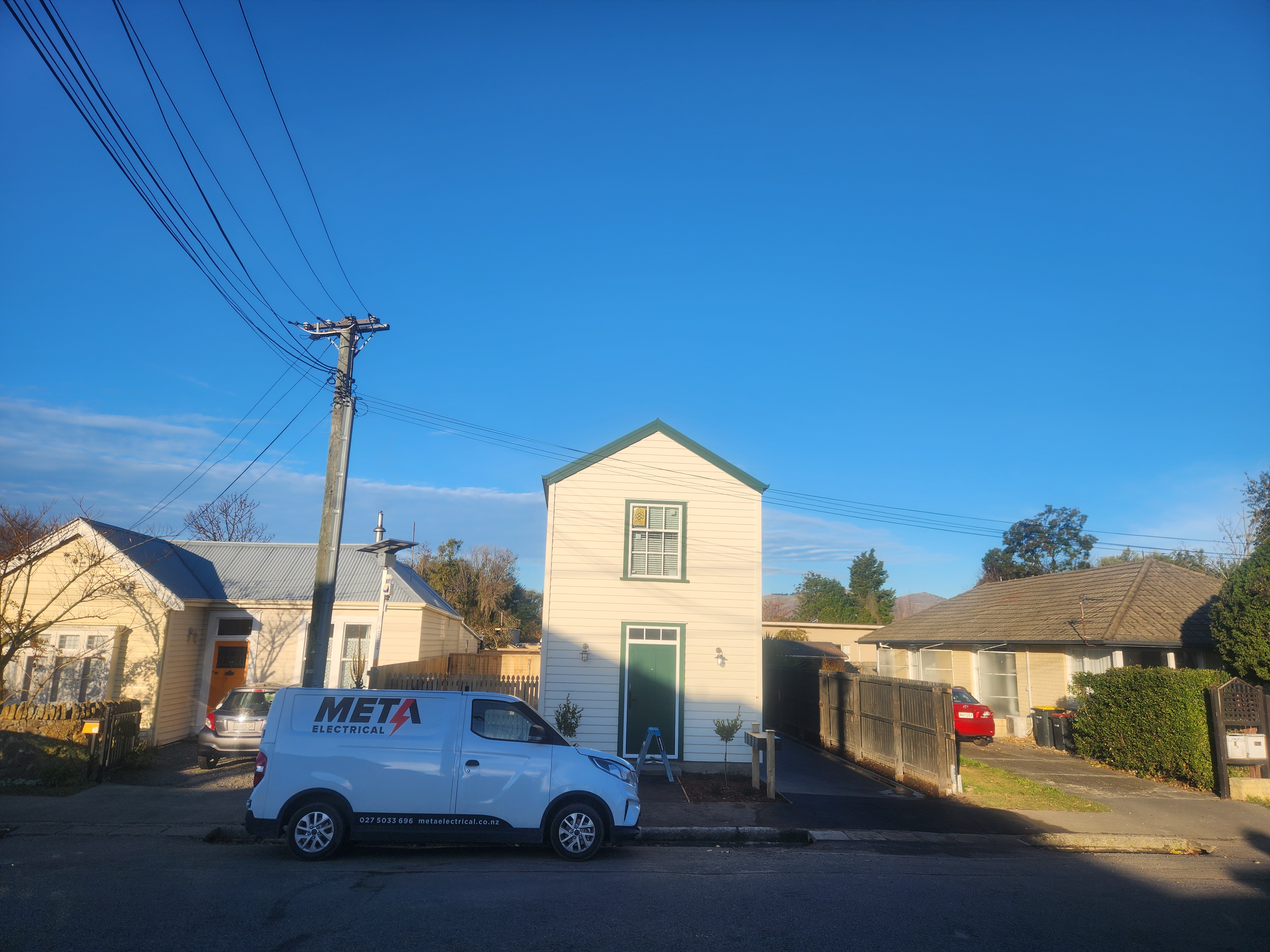 Meta Electrical company van