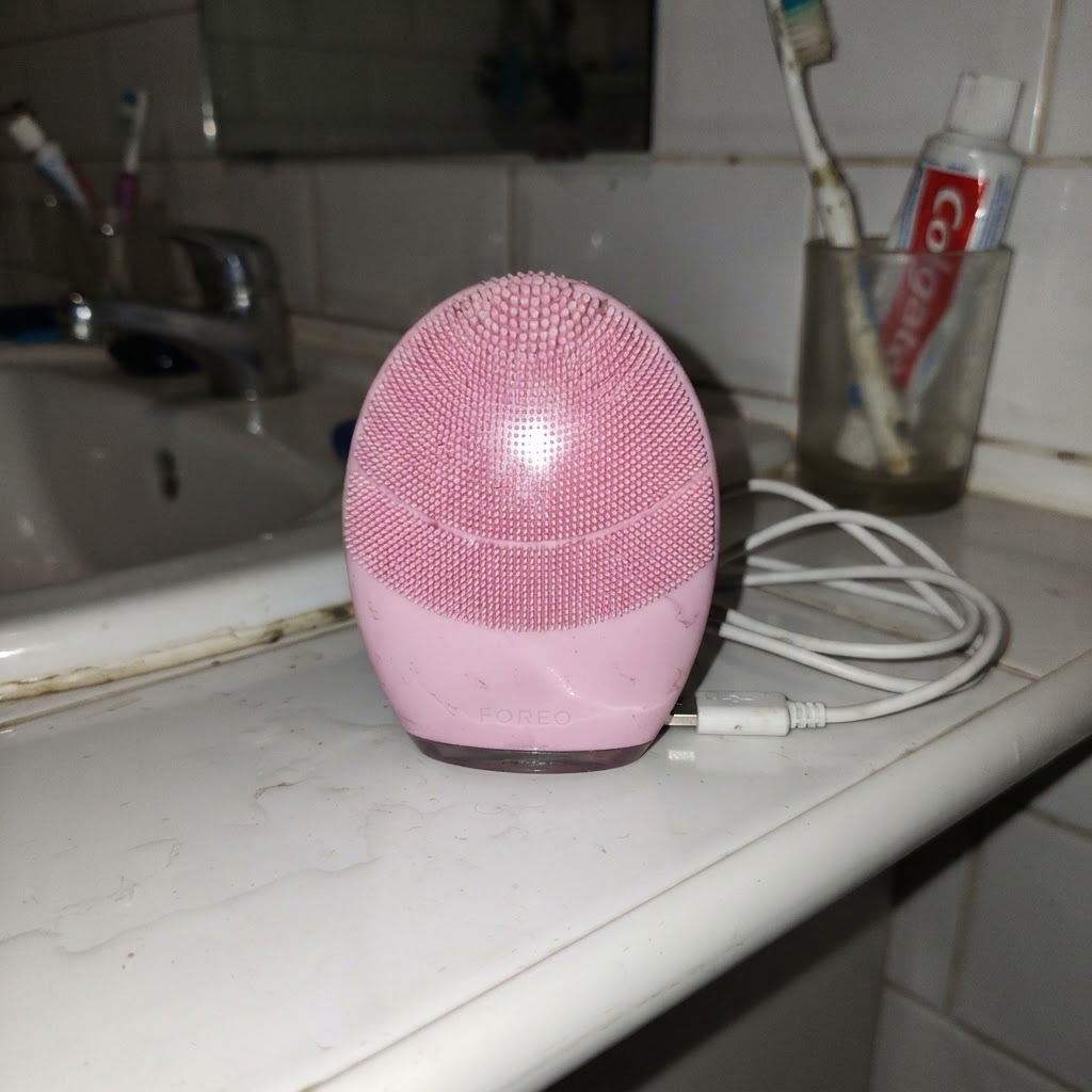 Foreo Foreo Luna 3 Gesichtsreinigungsbürste Rosa