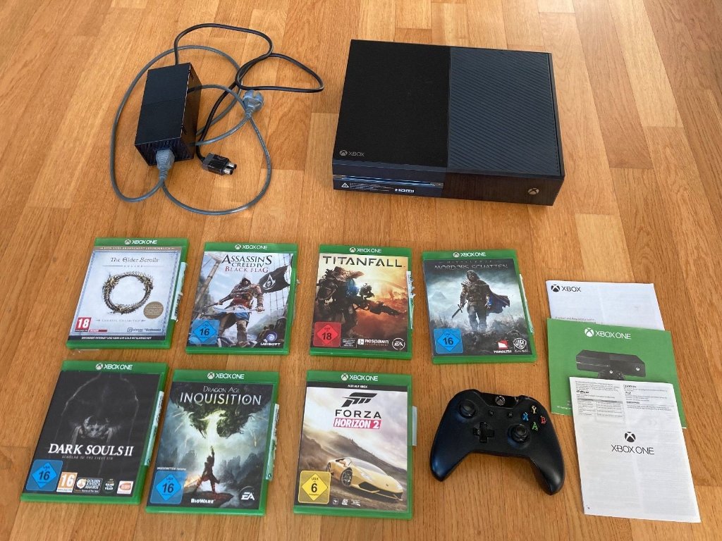 Microsoft Xbox One 500GB inkl. Controller & 7 Spiele