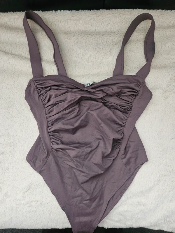 Zara Zara Badeanzug mit Raffung mauve, Gr. M Size M
