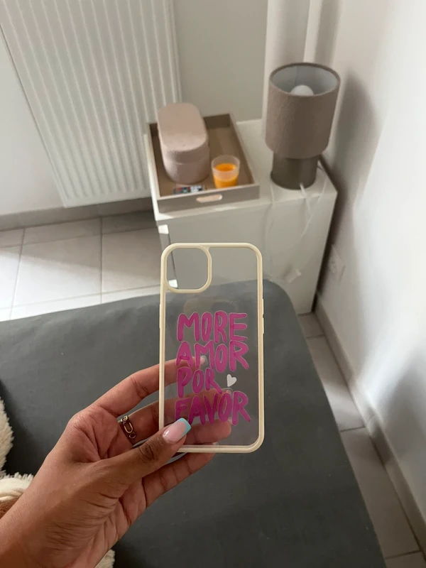 iPhone Hülle transparent „More Amor Por Favor“