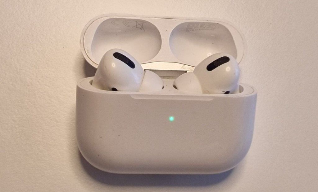 Apple Apple AirPods Pro (1. Generation) mit OVP