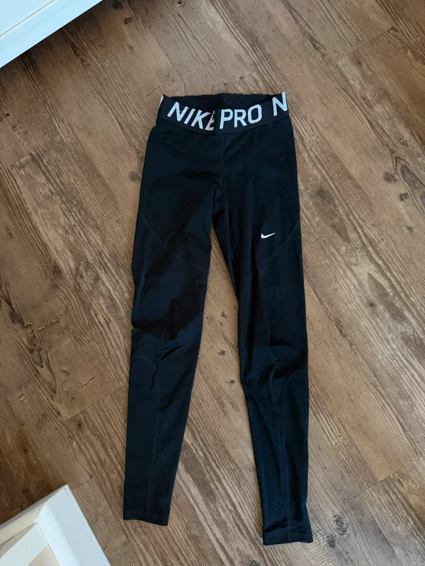 Nike Nike Pro Tights Schwarz, Gr. XS Size XS