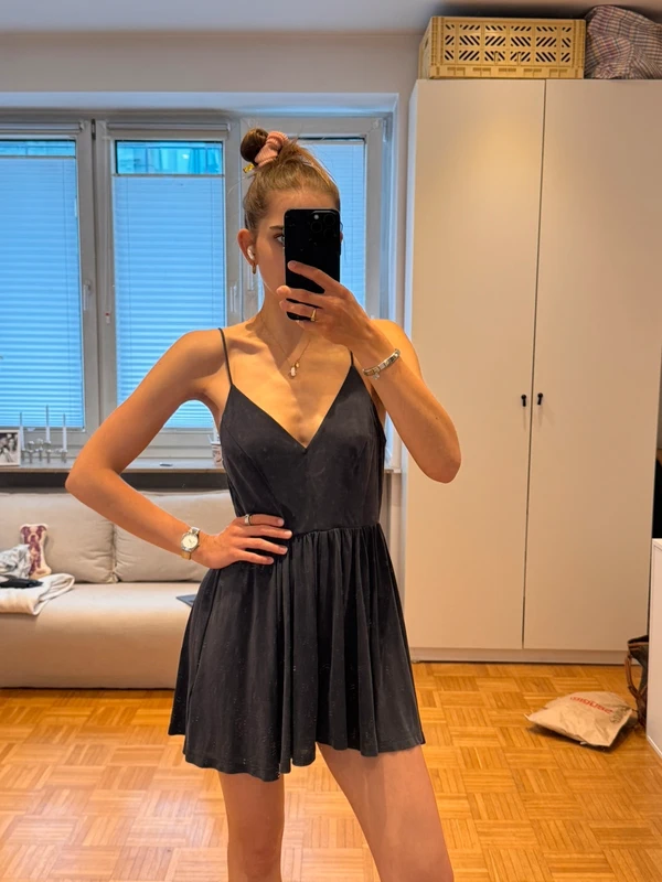Playsuit mit V-Ausschnitt, anthrazit, Gr. XS Size XS