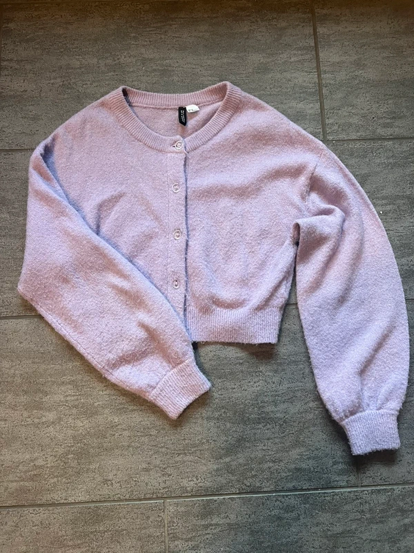 H&M H&M Divided Strickjacke Flieder Gr. XS cropped Size XS