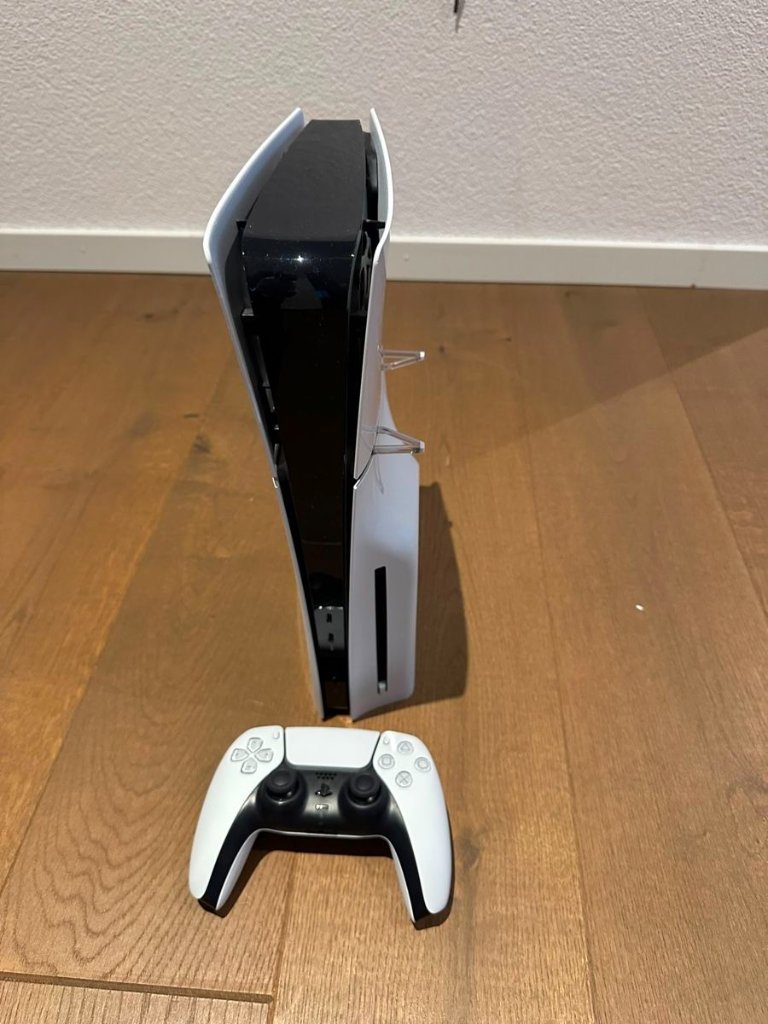 Sony Sony PlayStation 5 Slim Disc-Version (2025) mit Controller