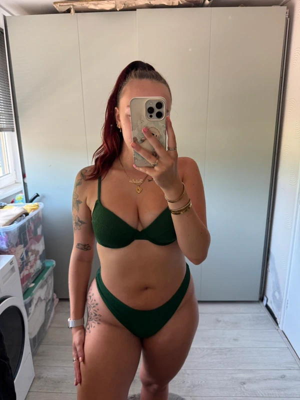 H&M Dunkelgrüner Bikini mit Struktur – Gr. M Size M
