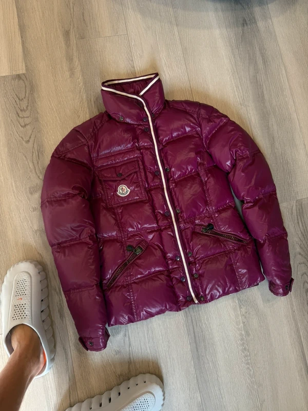 Moncler Moncler Daunenjacke Beere/Magenta Gr. 1 (S) Size S
