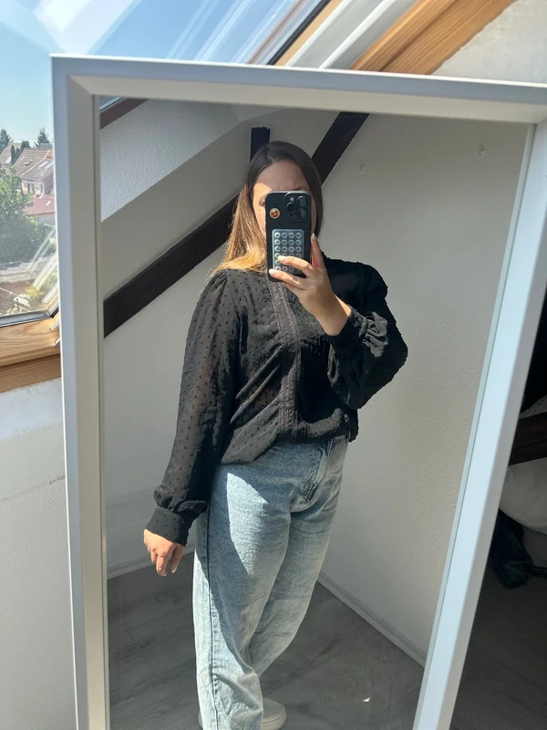 H&M Schwarze Bluse mit Plumetis-Punkten & Ballonärmeln Gr. M Size M