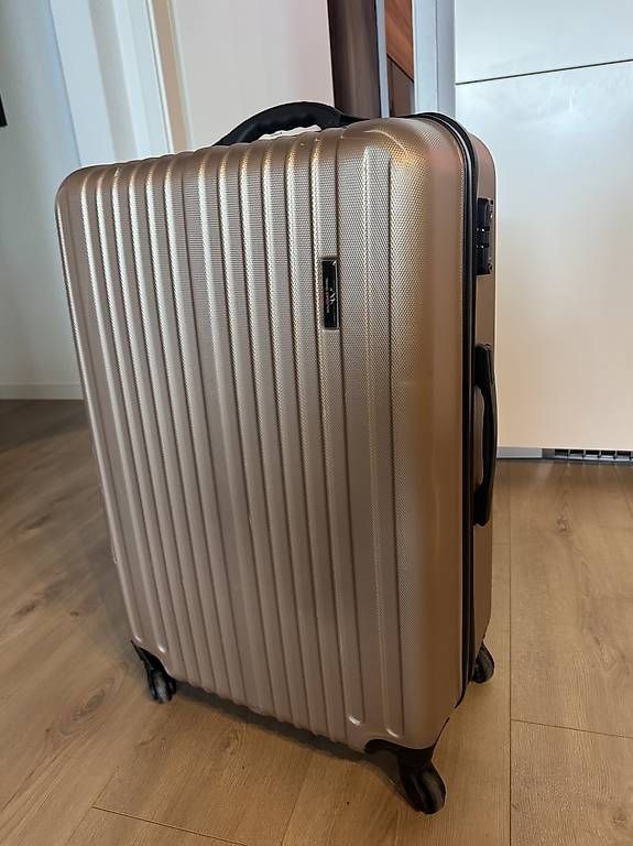 Großer Hartschalen-Koffer gold 4 Rollen