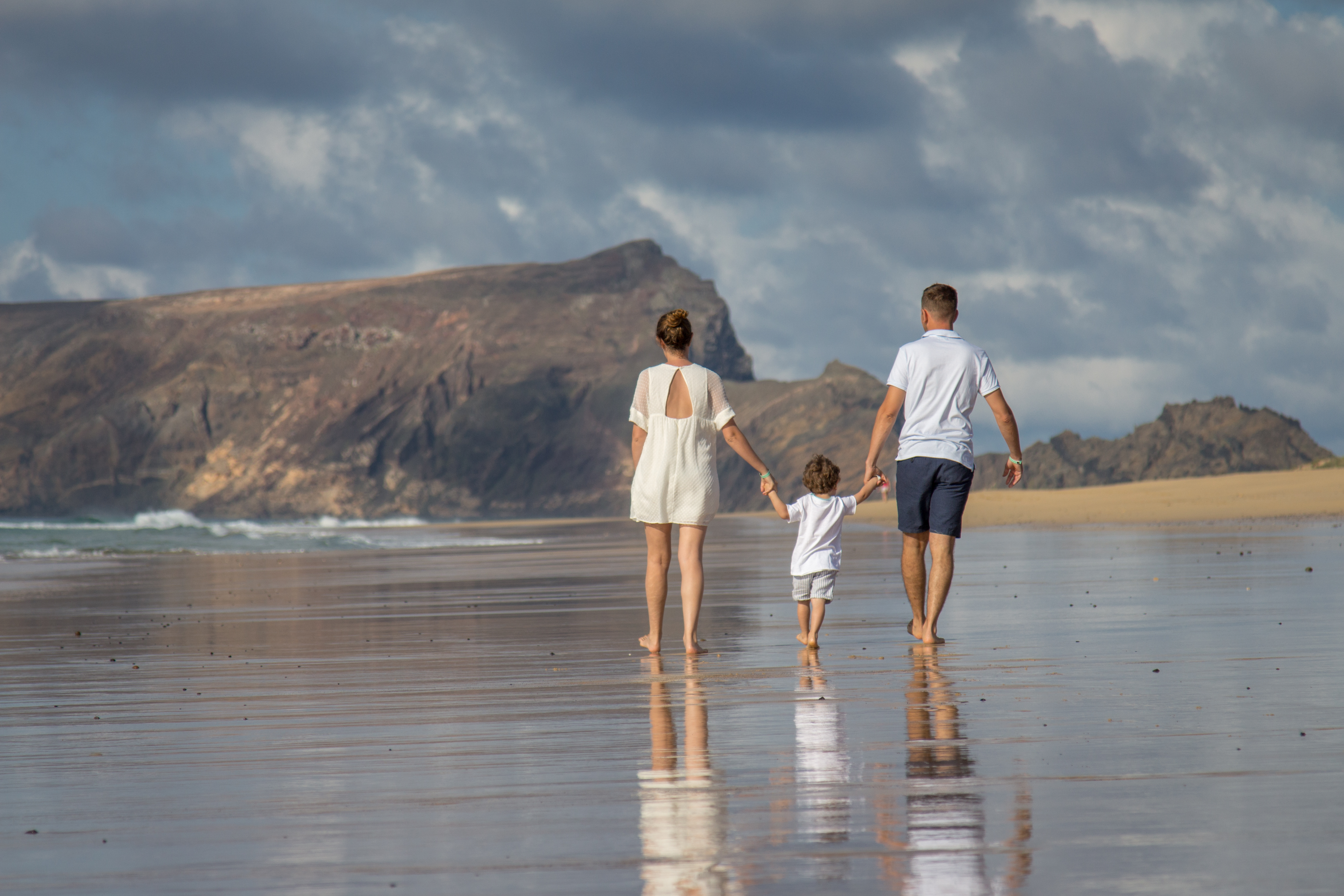 Sessão fotográfica de família na praia do Porto Santo