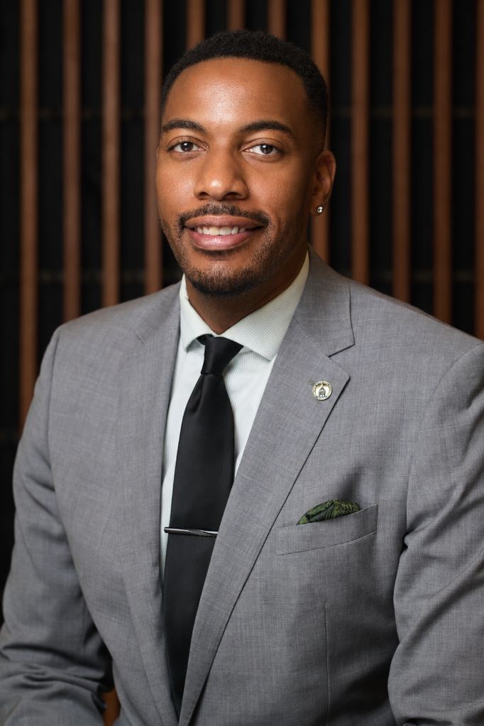 Antonio, founder of Aligning Brands Agency