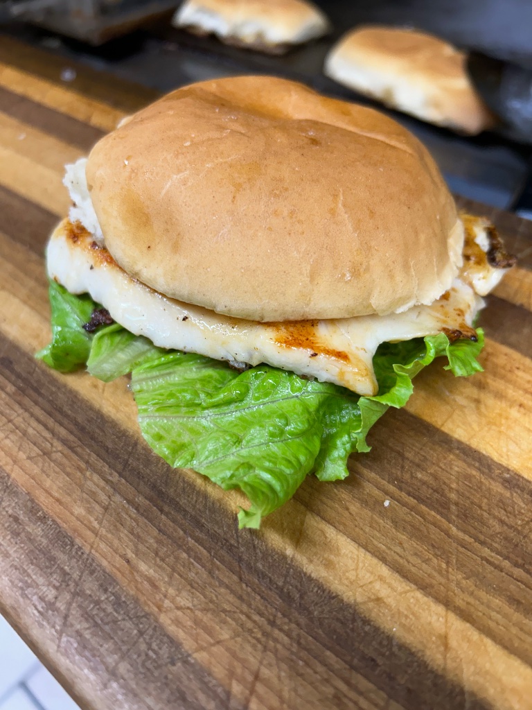 Grilled chicken sandwich with lettuce