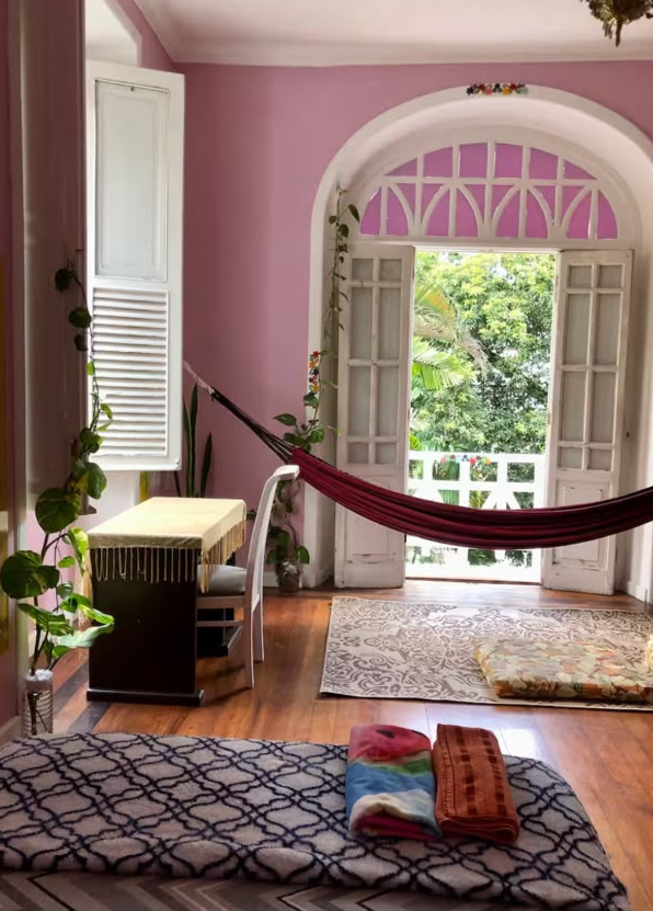 Pink Room (with balcony) — photo 4