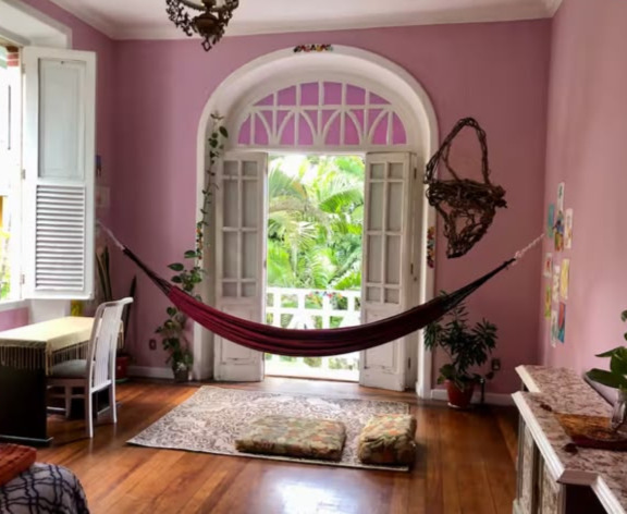 Pink Room (with balcony) — photo 6