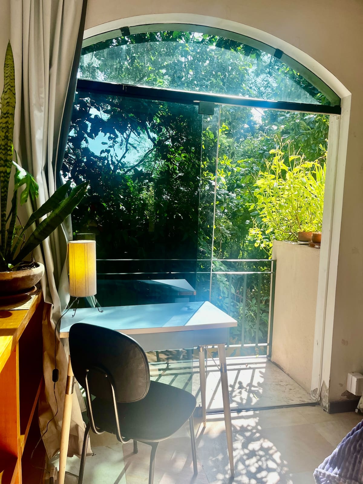 Room with Balcony — photo 2