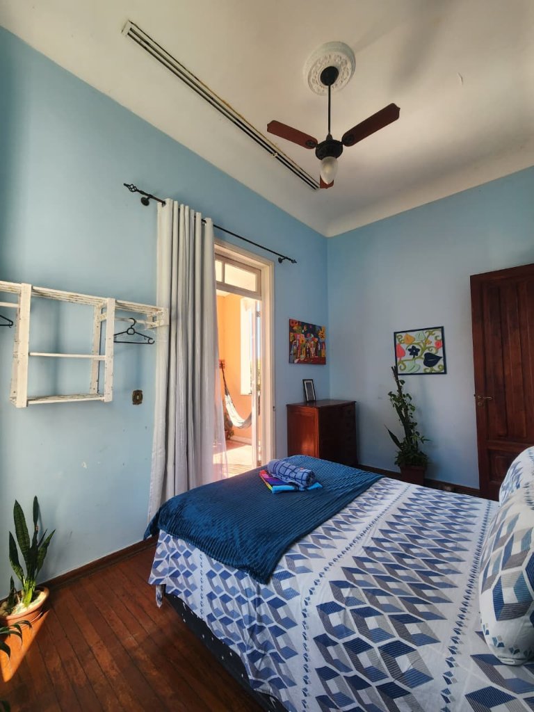 Blue Room With Balcony — photo 3