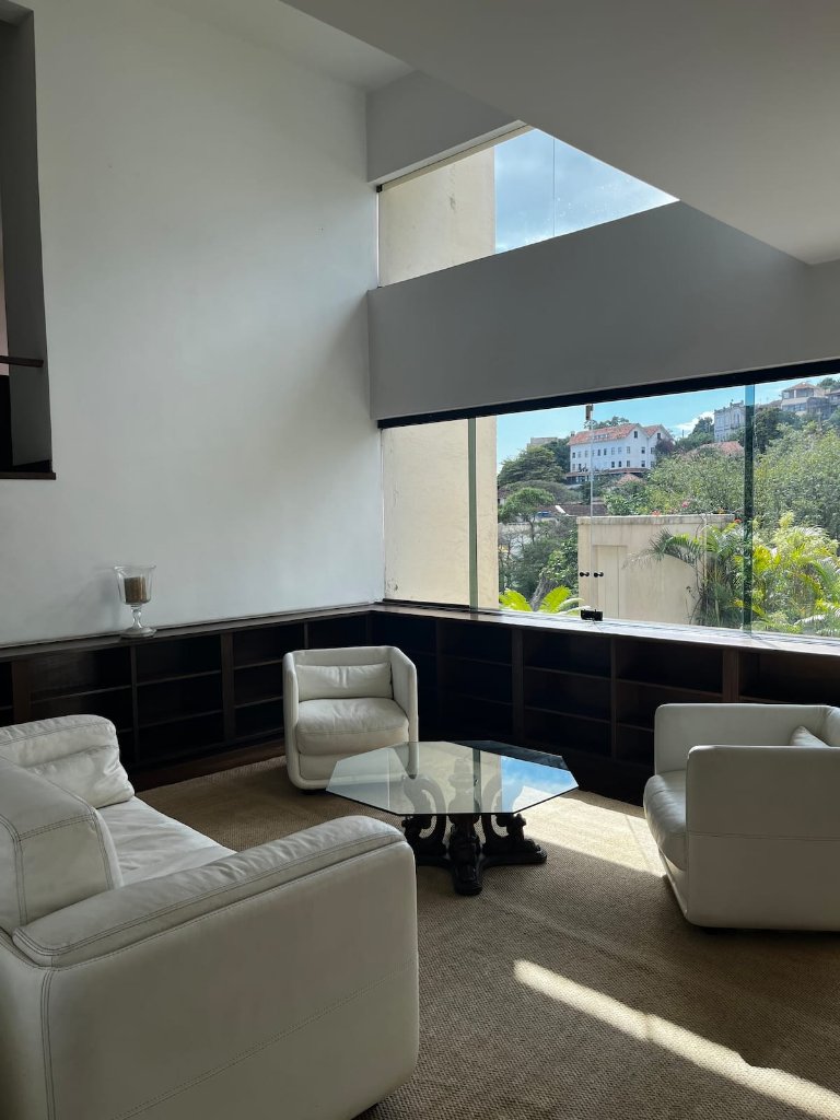 Lounge — photo 2