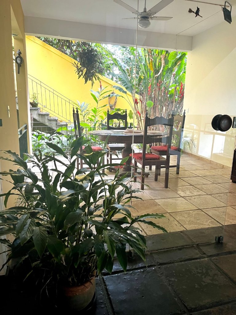 Lounge — photo 4
