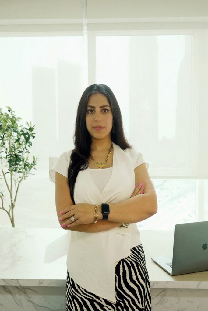 إيناس سليمان
