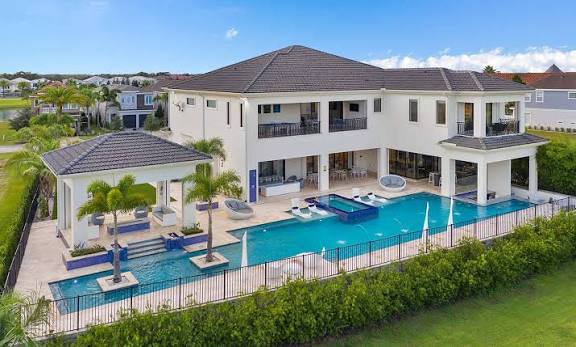 Reunion Resort 3