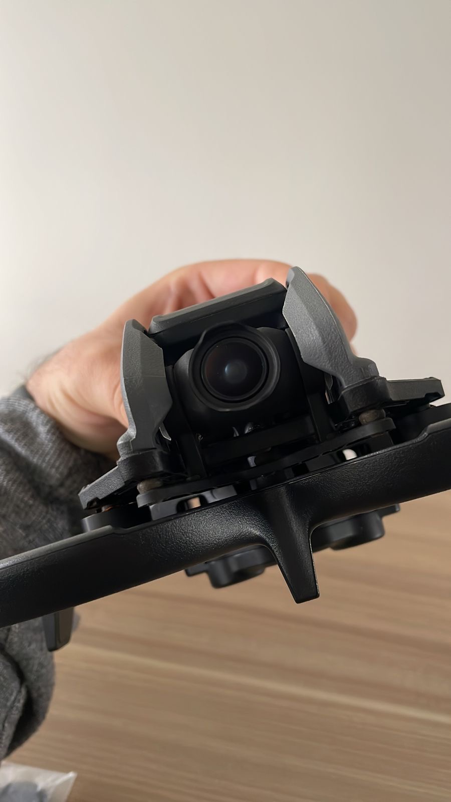 Drone DJI Avata Fly More Combo (Usado)