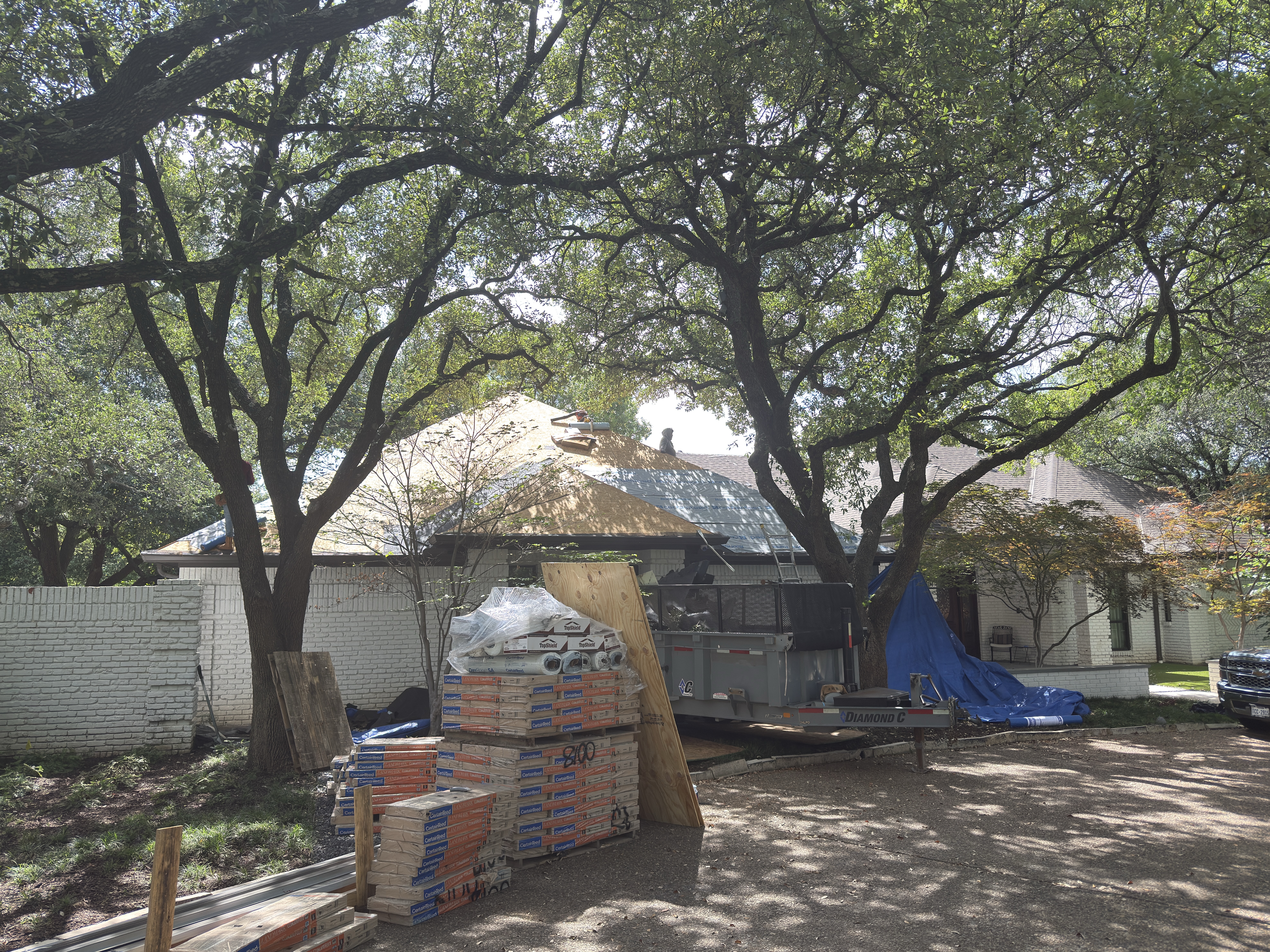 Emergency Roof Tarping