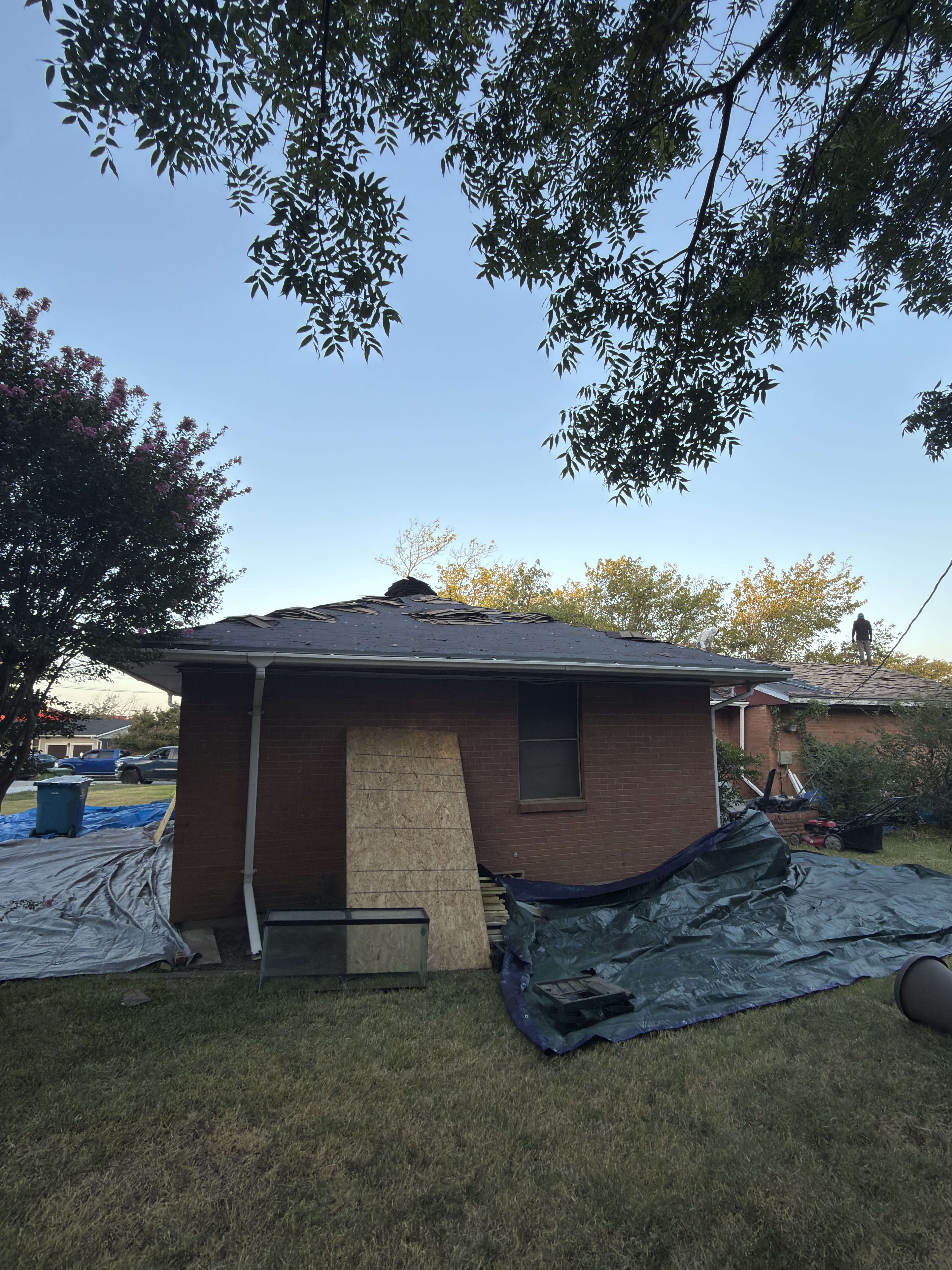 Roof Pros Dallas roofing project photo