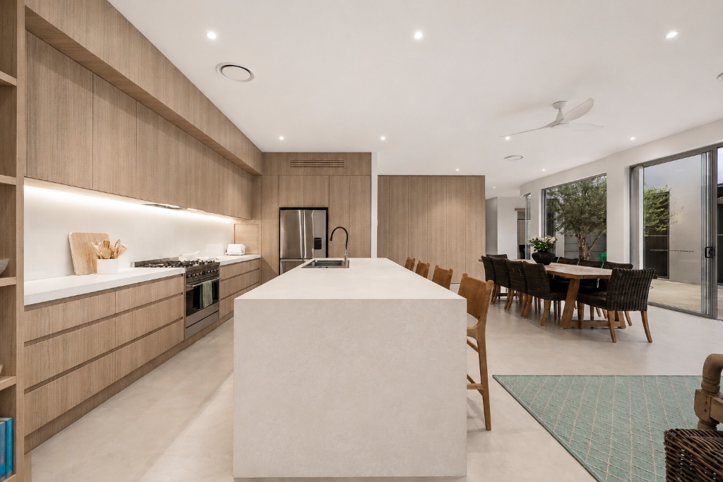 Cylinders Beach House — 8