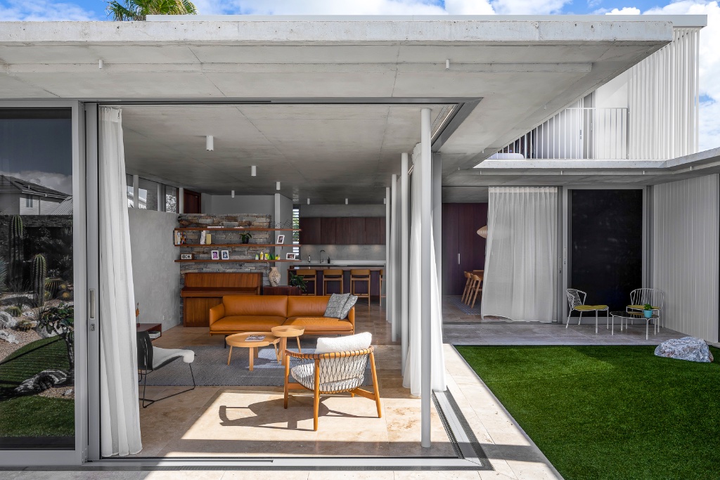 Cylinders House — 2