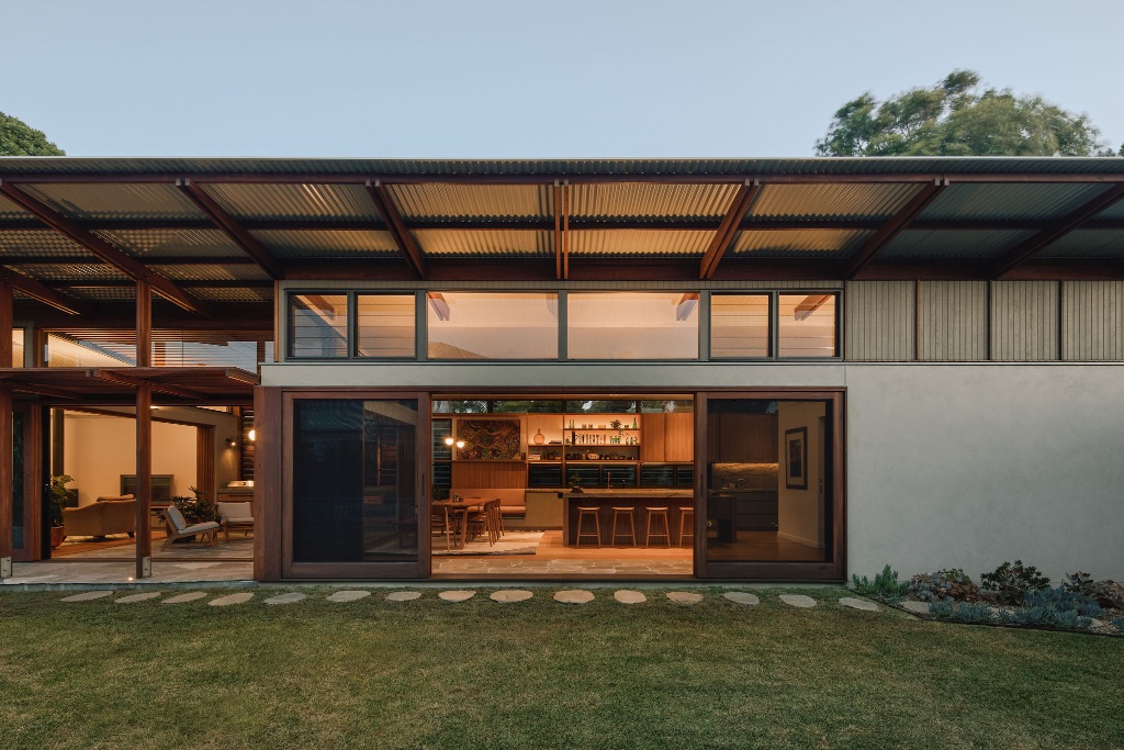 Tirra Lirra House — 30