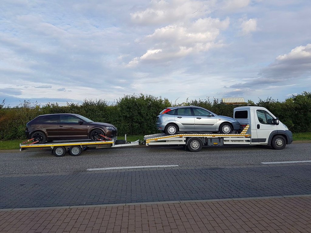 Transport motocykla Harley-Davidson Słupsk – laweta holownicza