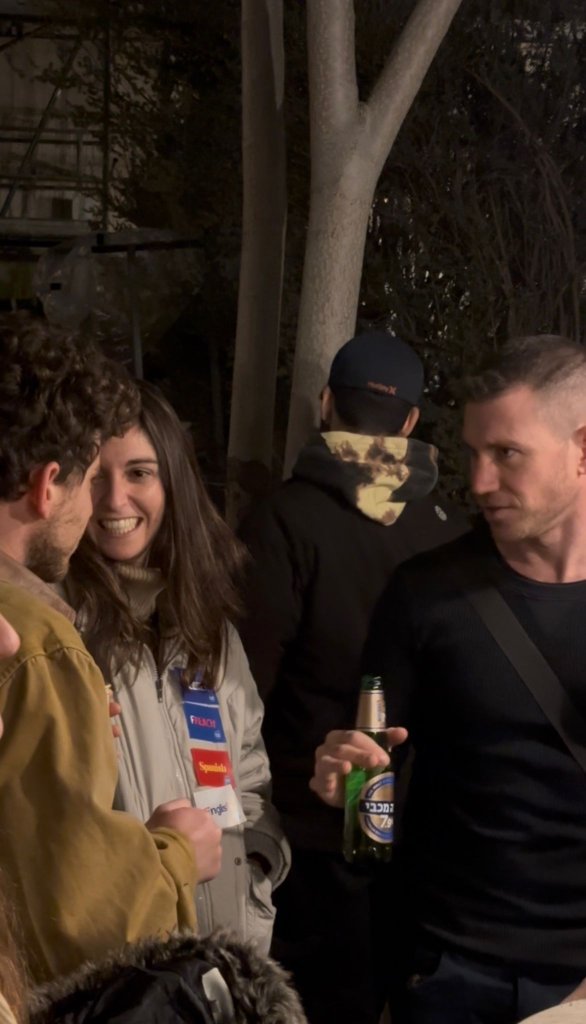 Conversation at a language meetup 3