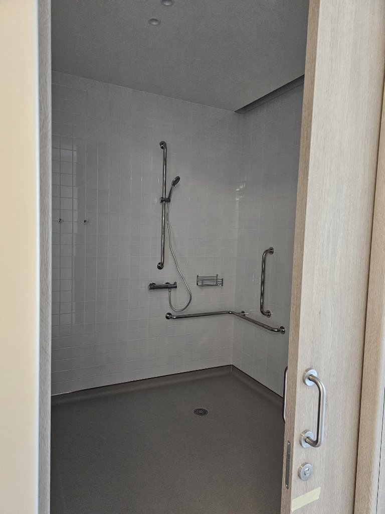 Baño accesible adaptado