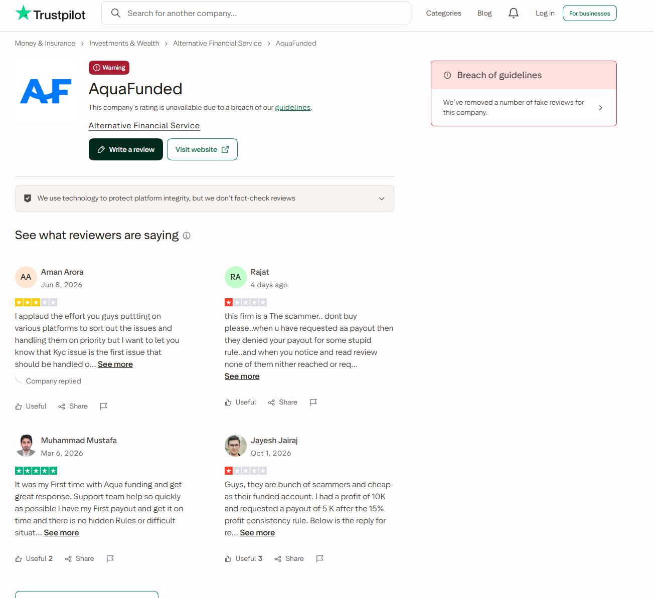 Profil Trustpilot d'AquaFunded affichant le badge Warning, la note indisponible et la suppression de faux avis