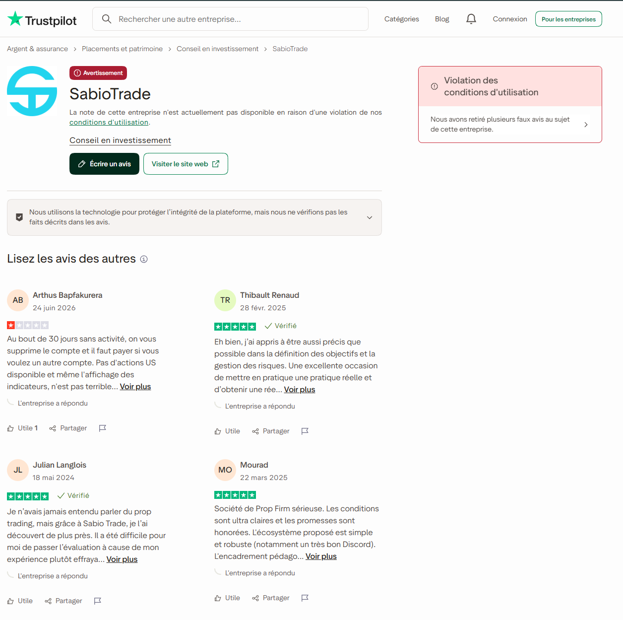Profil Trustpilot de SabioTrade affichant le badge Avertissement et le retrait de faux avis