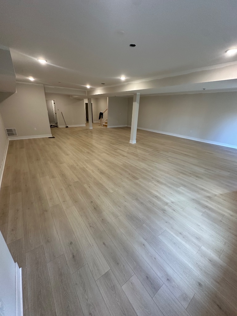 Hardwood floor project by M&B Wood Floors